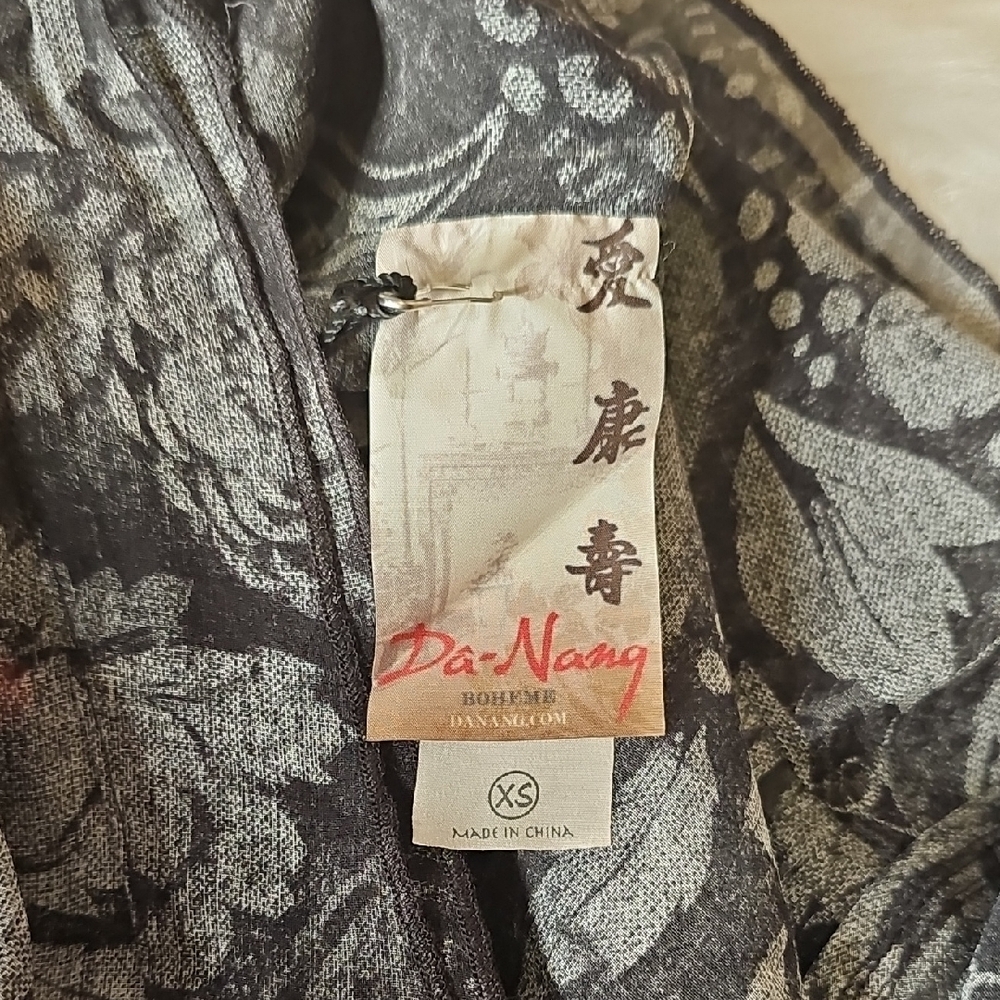 Da-Nang Sheer Silk Black Blouse - Picture 3 of 4